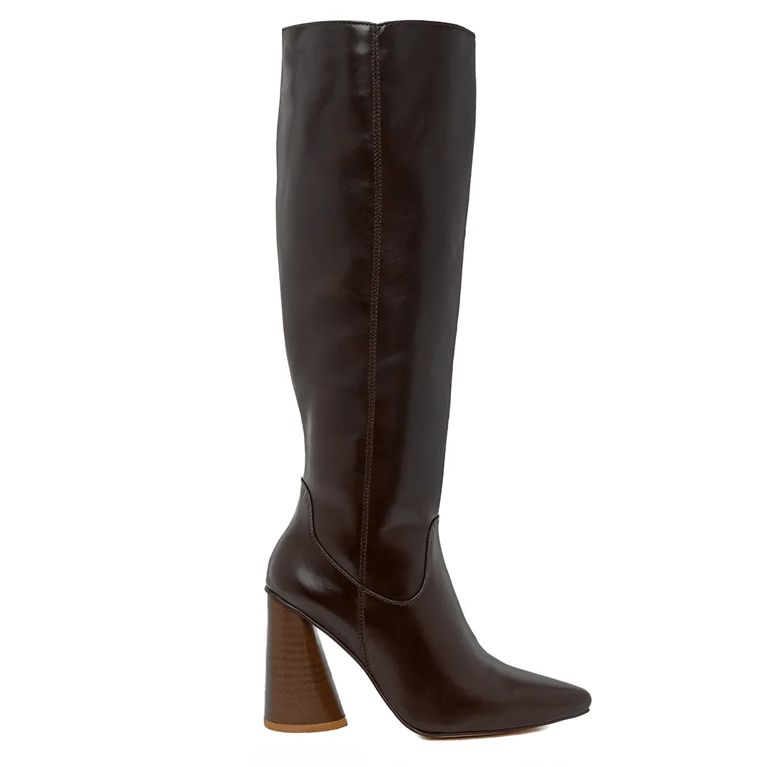 7961 BOTA ALTA TACÓN REDONDO ALBA