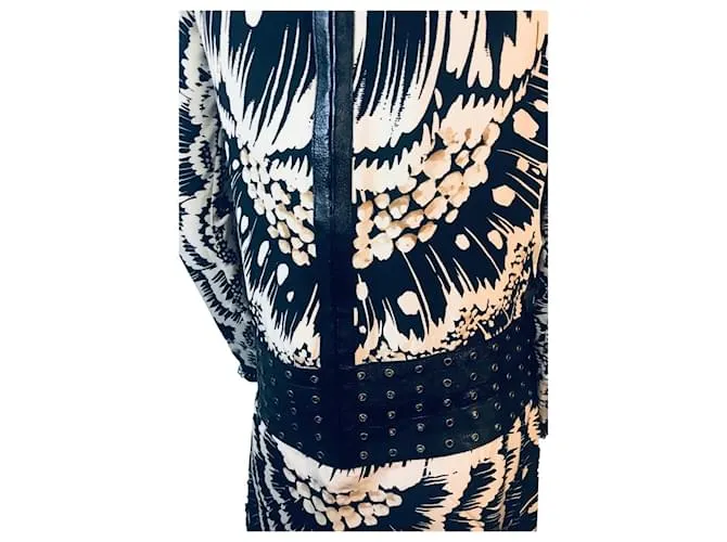 Autre Marque Vestido Jo No Fui de seda Negro Beige 