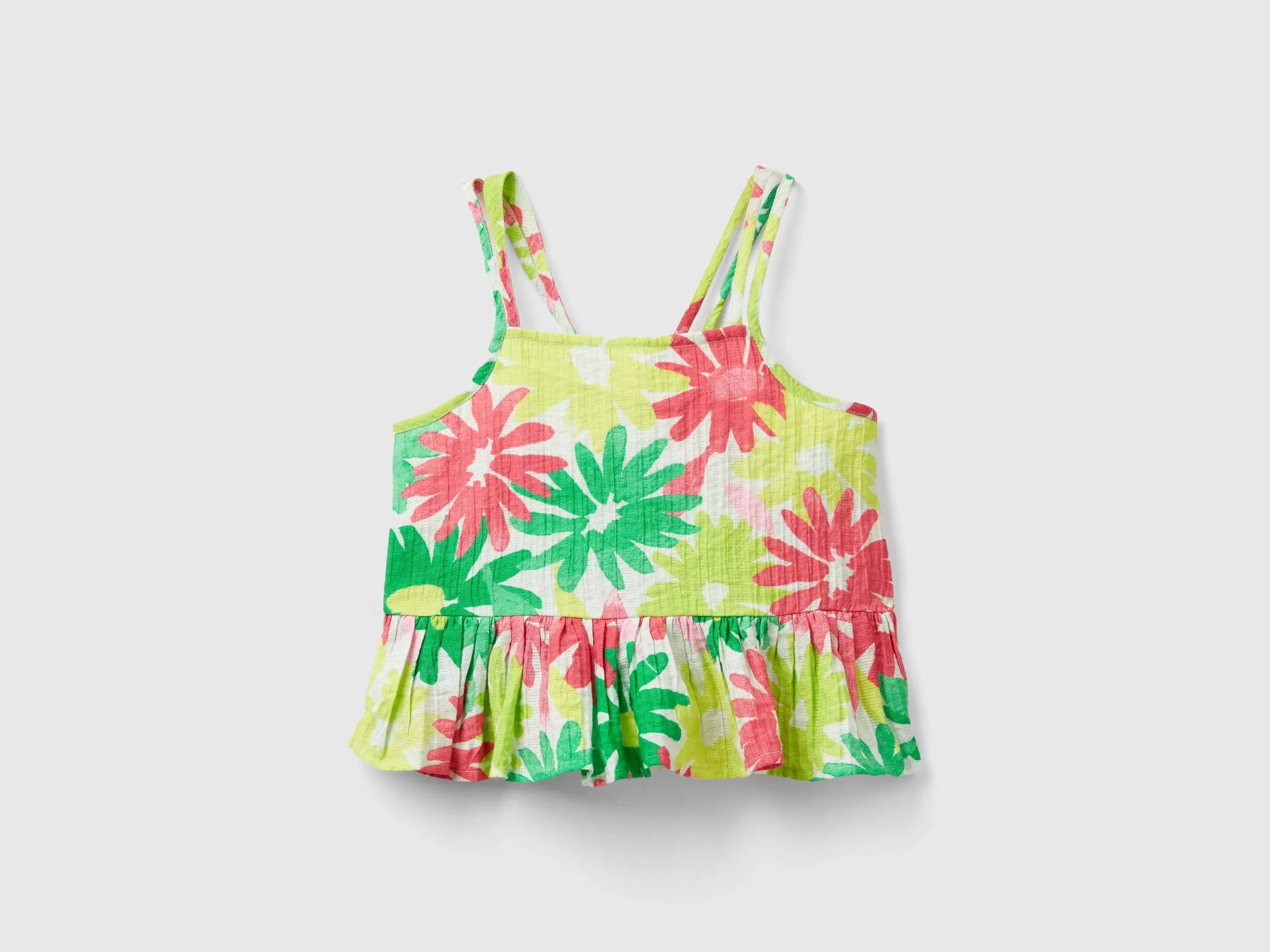 Blusa de flores con volante