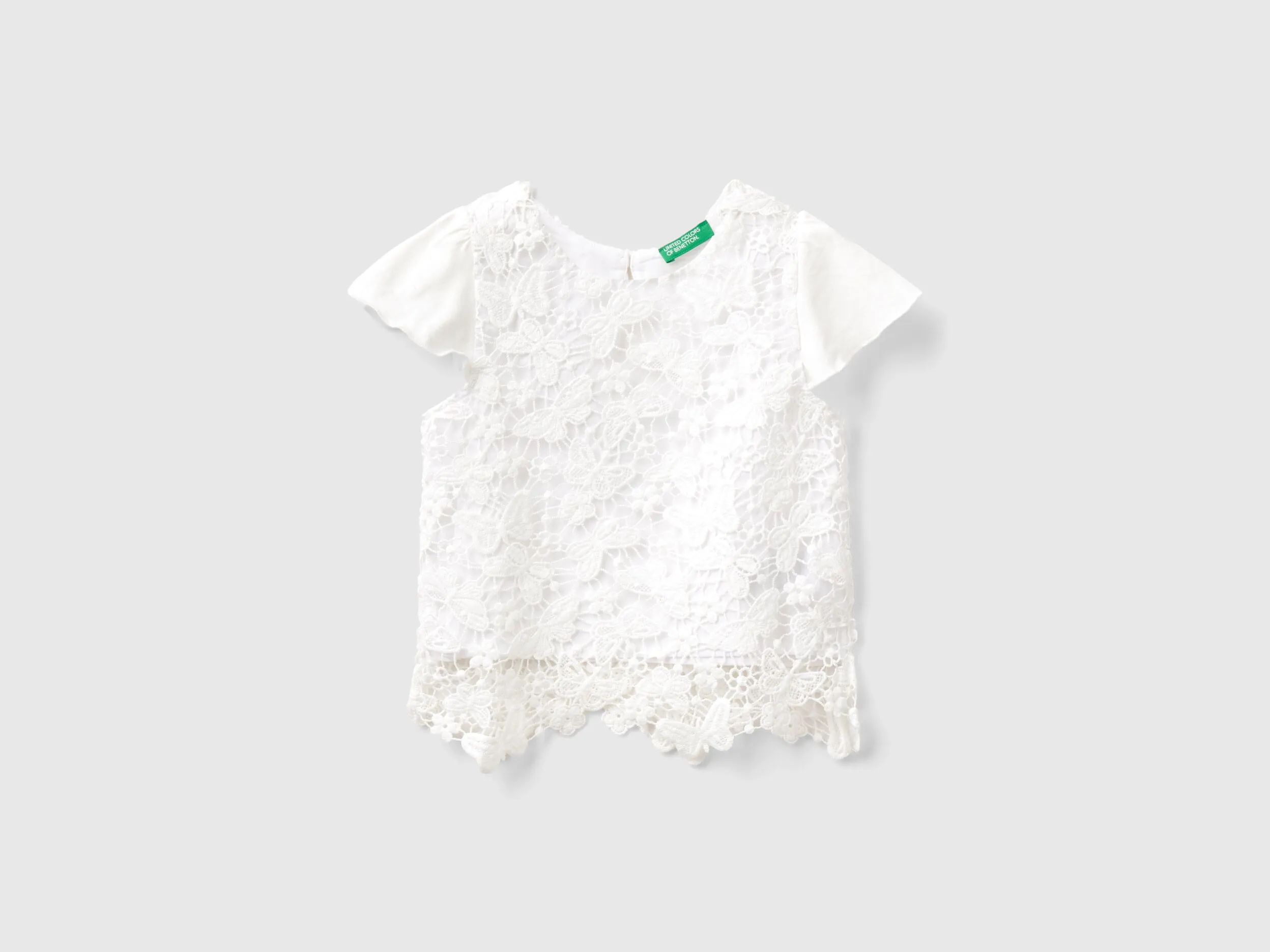 Blusa de macramé