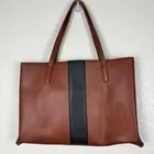 Bolso de hombro Vince Camuto marrón vegano imitación cuero abierto minimalista