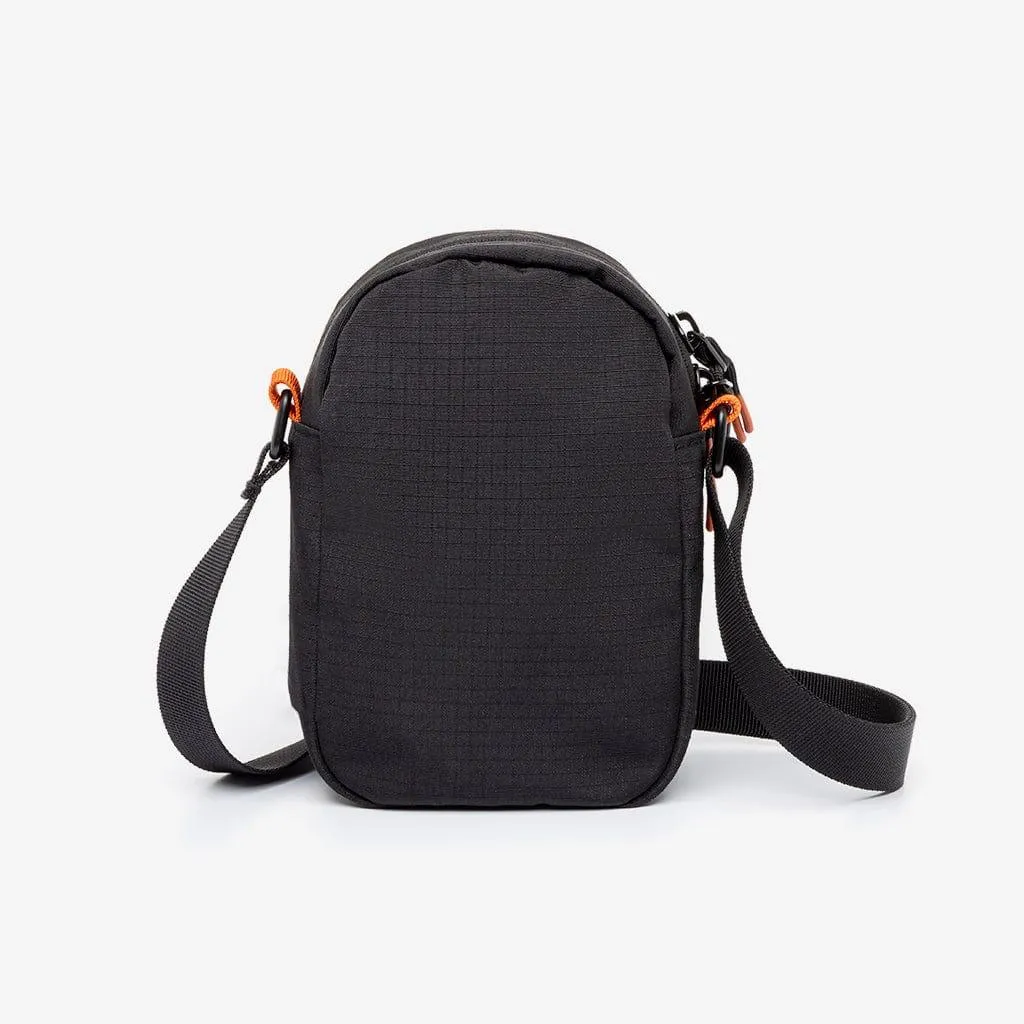 Bolso Lefrik Jan Side Bag Vandra Black Ripstop