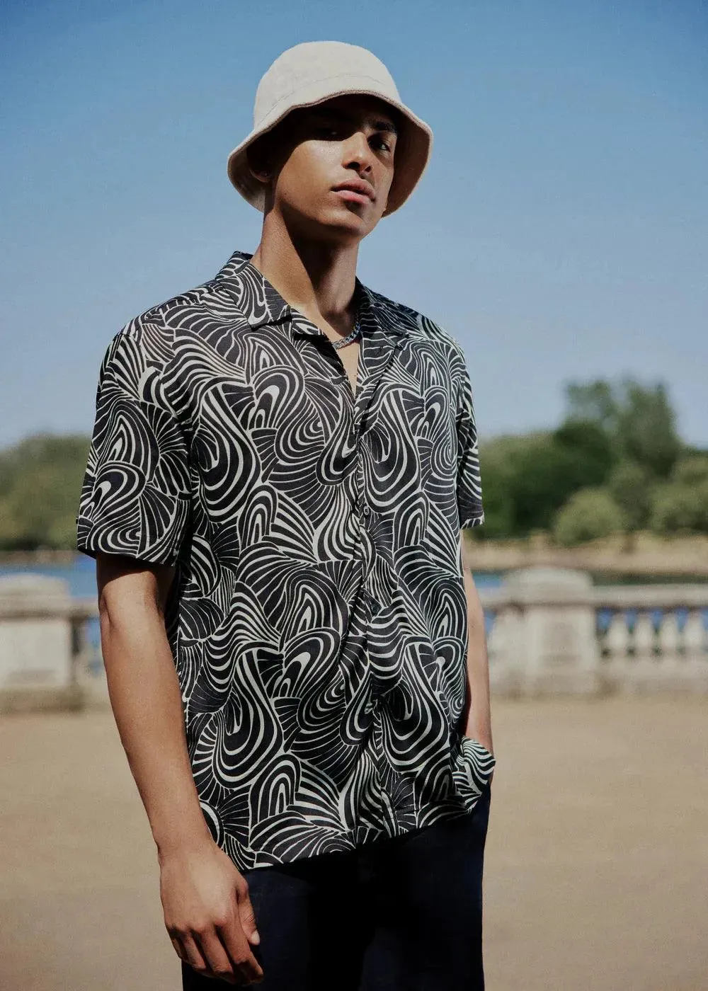 Camisa Ben Sherman Psychedelic Swirl Mint