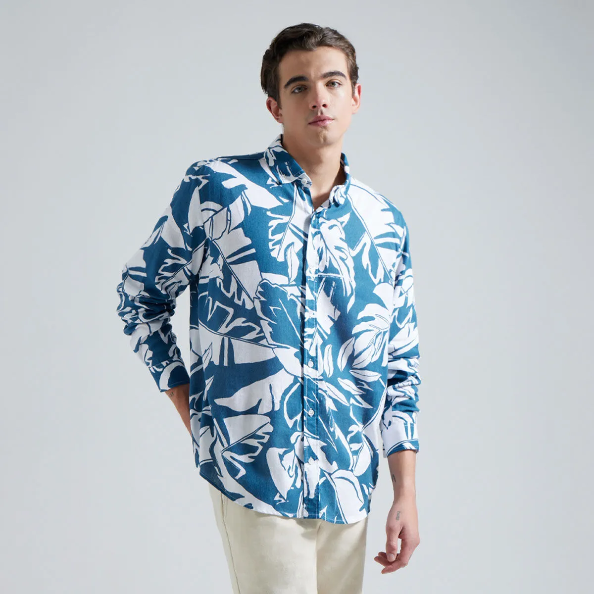 Camisa Con Estampado De Hojas