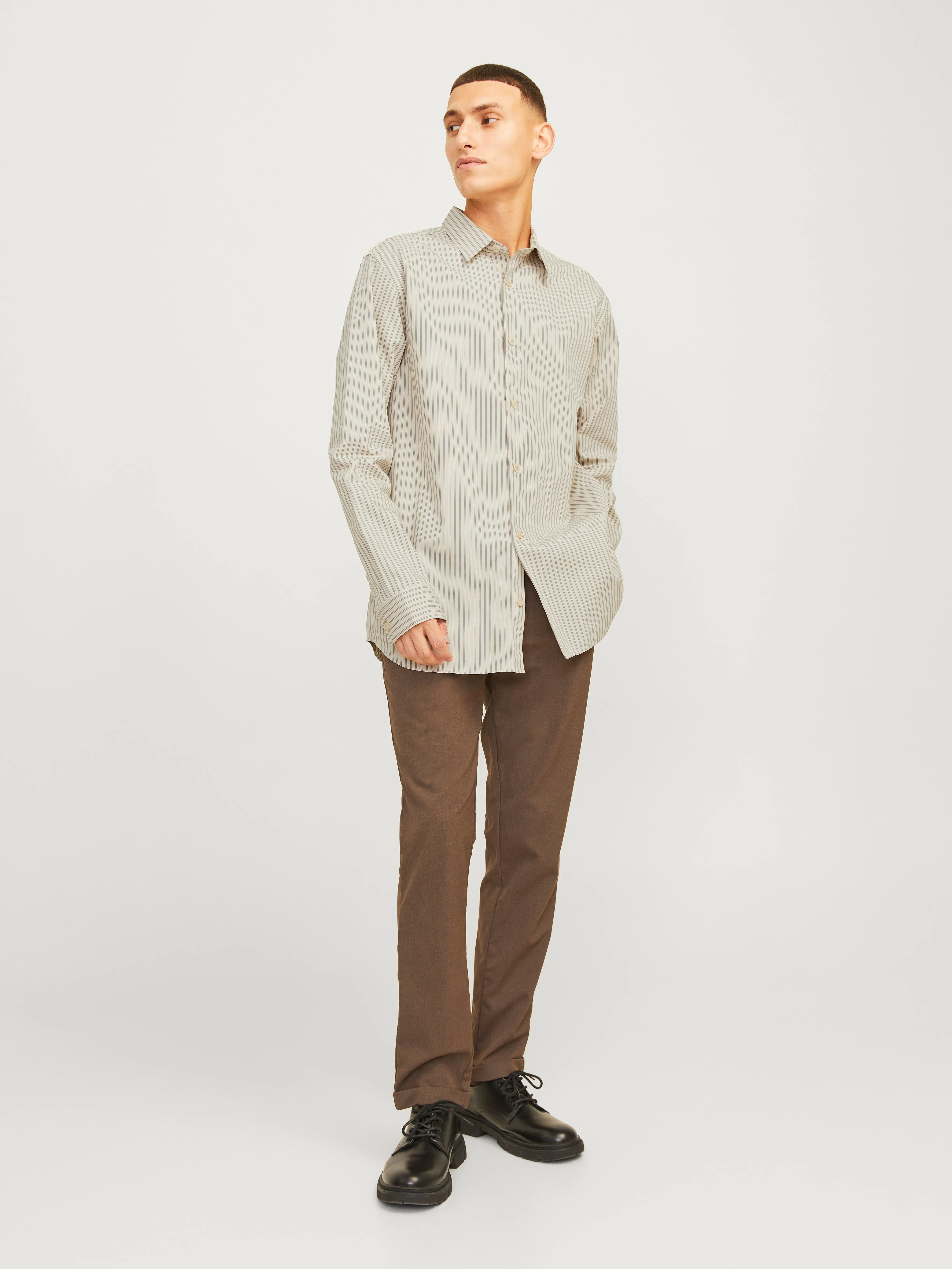 Camisa Corte relaxed | Gris intermedio | Jack & Jones®