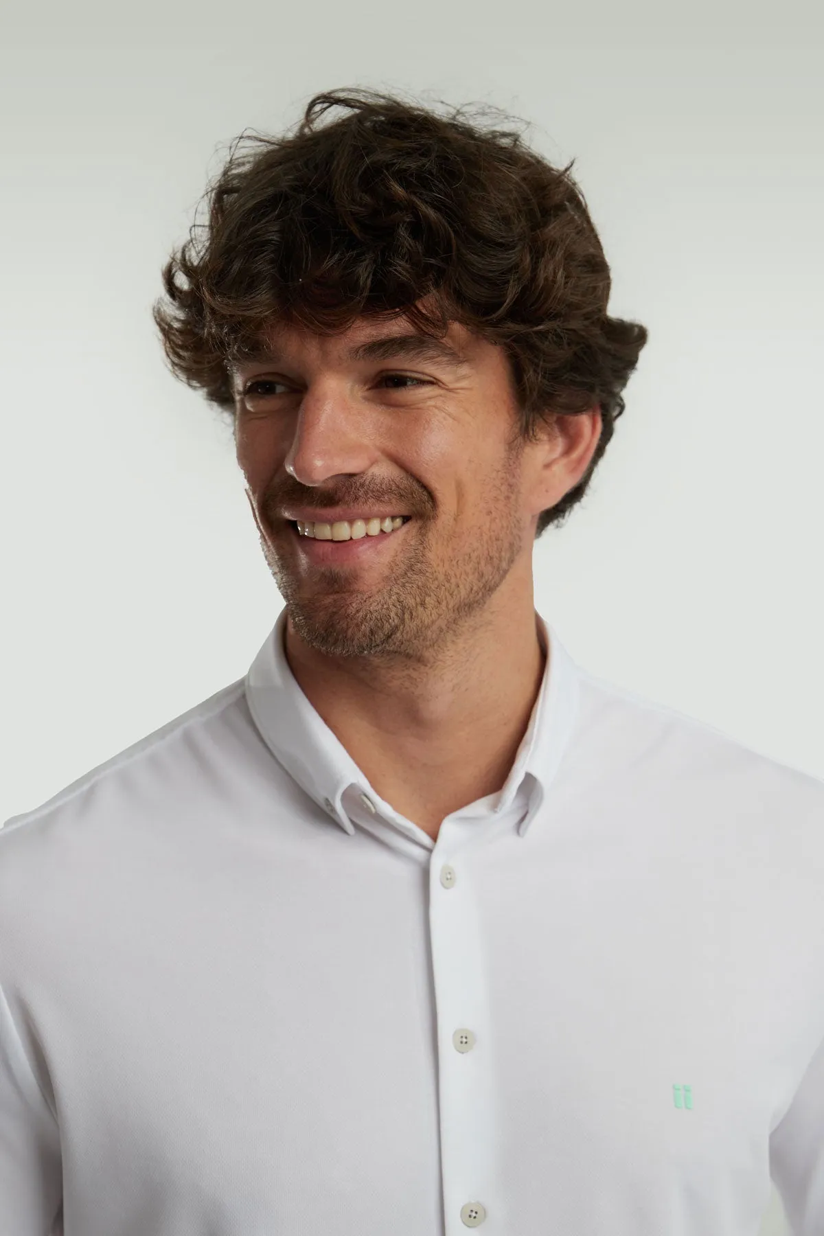 Camisa de GÉNERO:Hombre casual blanca con logo ∞