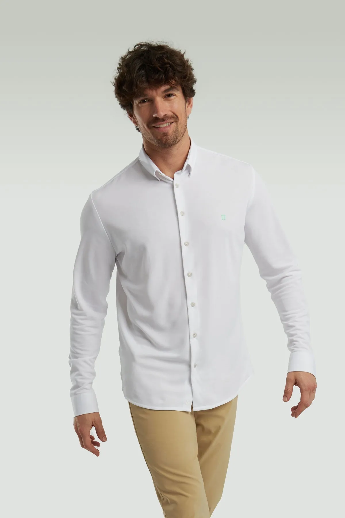 Camisa de GÉNERO:Hombre casual blanca con logo ∞