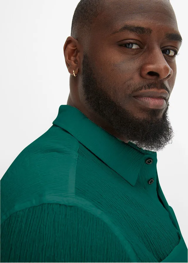 Camisa de manga corta verde, brillante