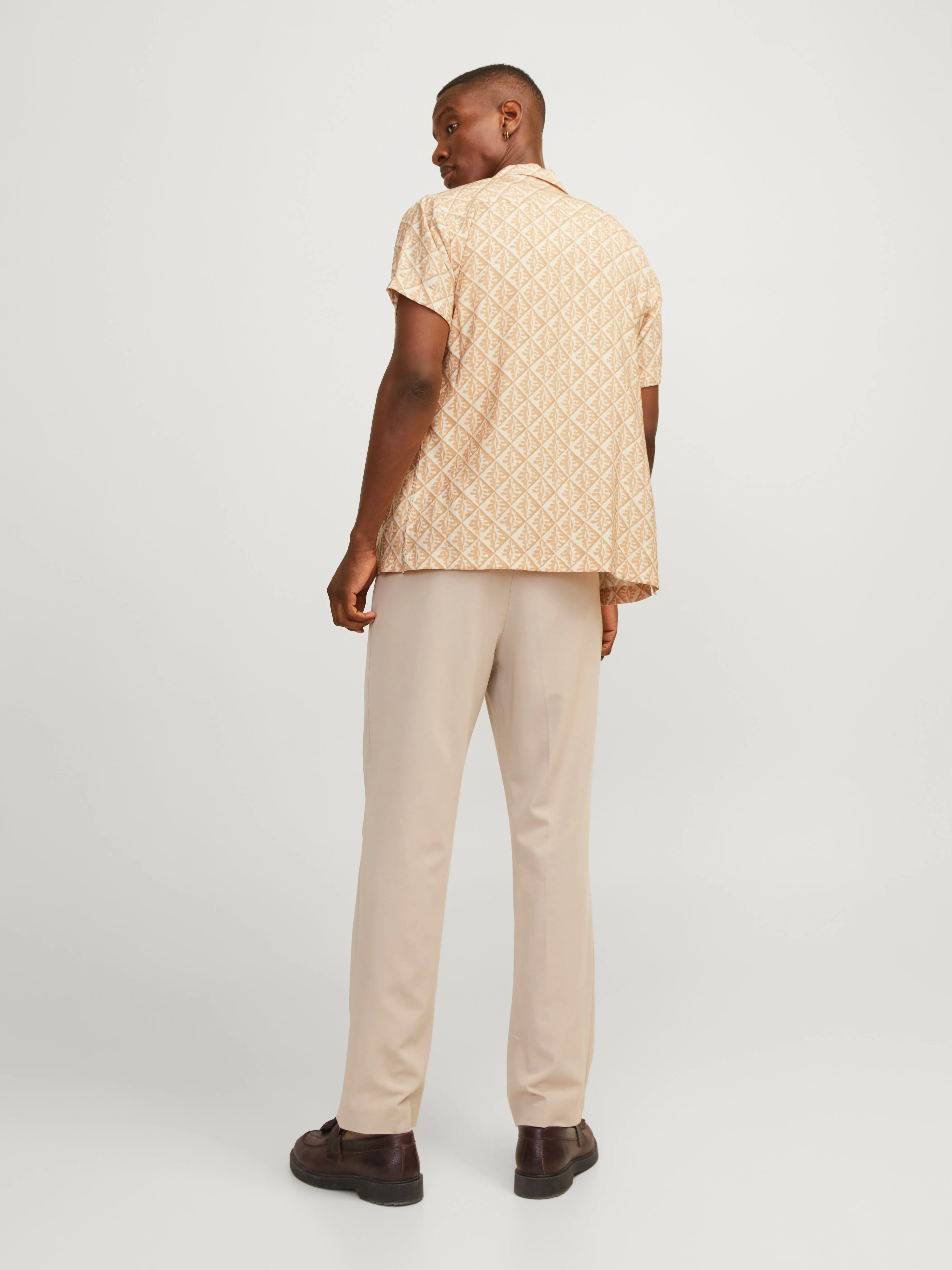 Camisa estilo resort Corte comfort | Amarillo intermedio | Jack & Jones®