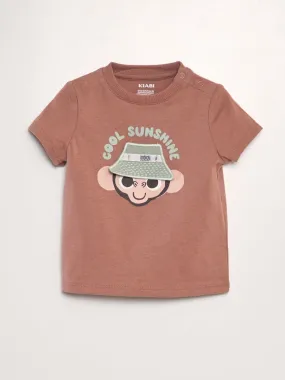Camiseta con adorno en relieve - MARRON