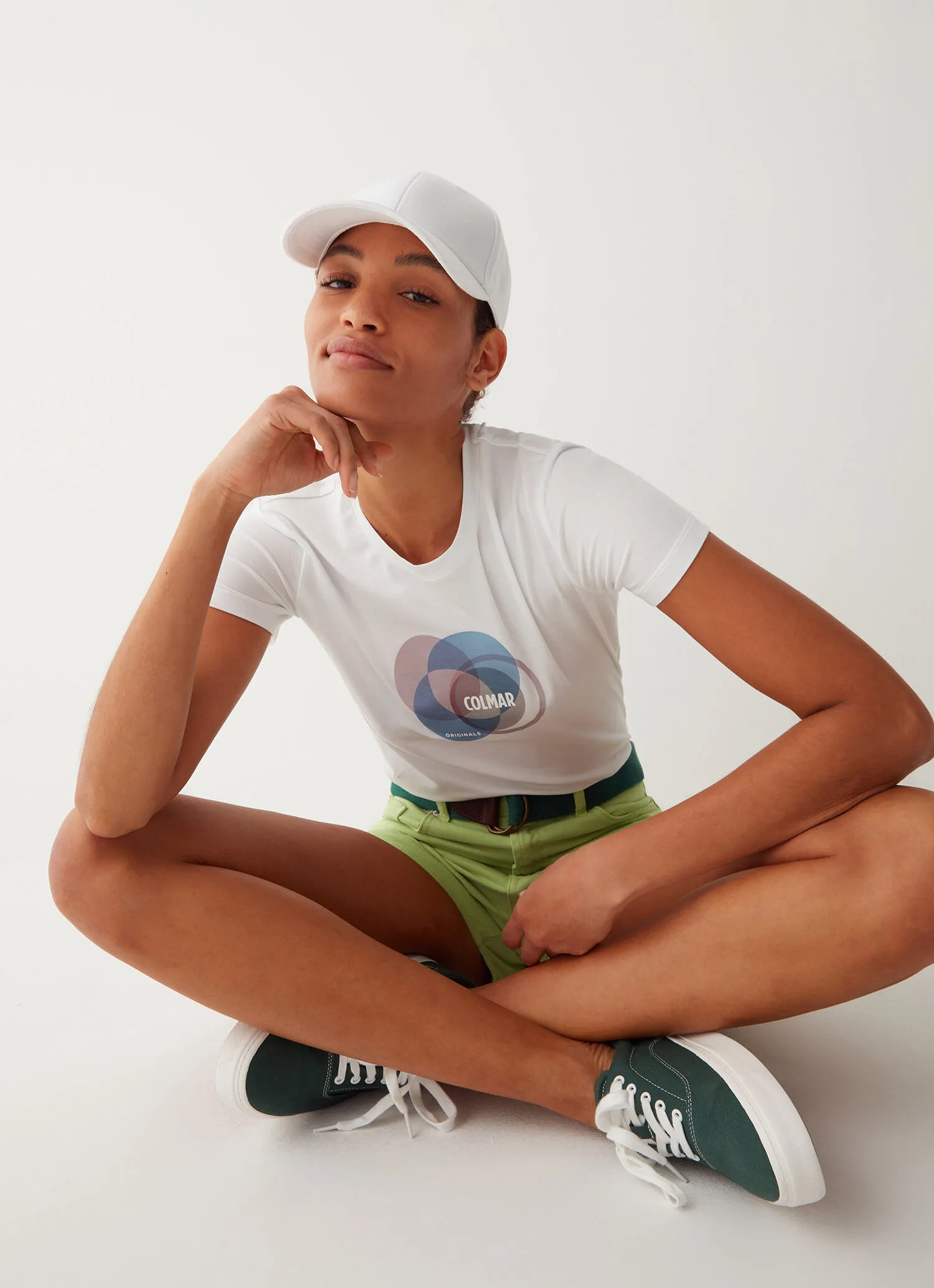 Camiseta elástica con estampado en colores pastel