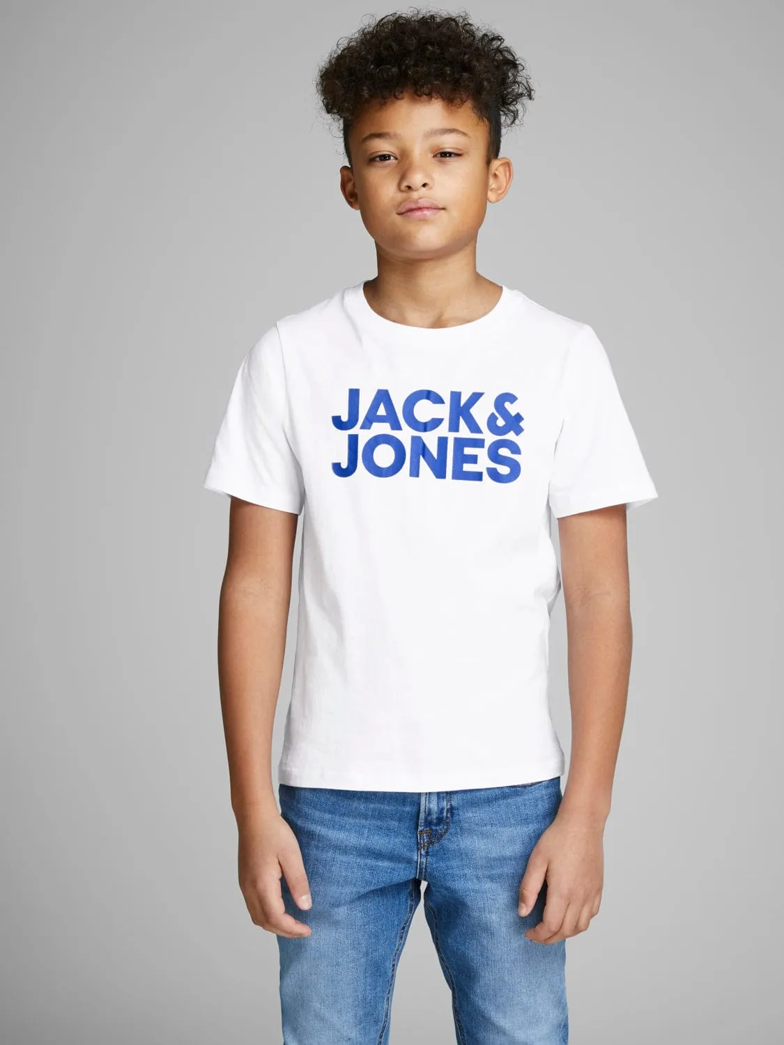 CAMISETA JUNIOR CON LOGO BLANCA  CORP