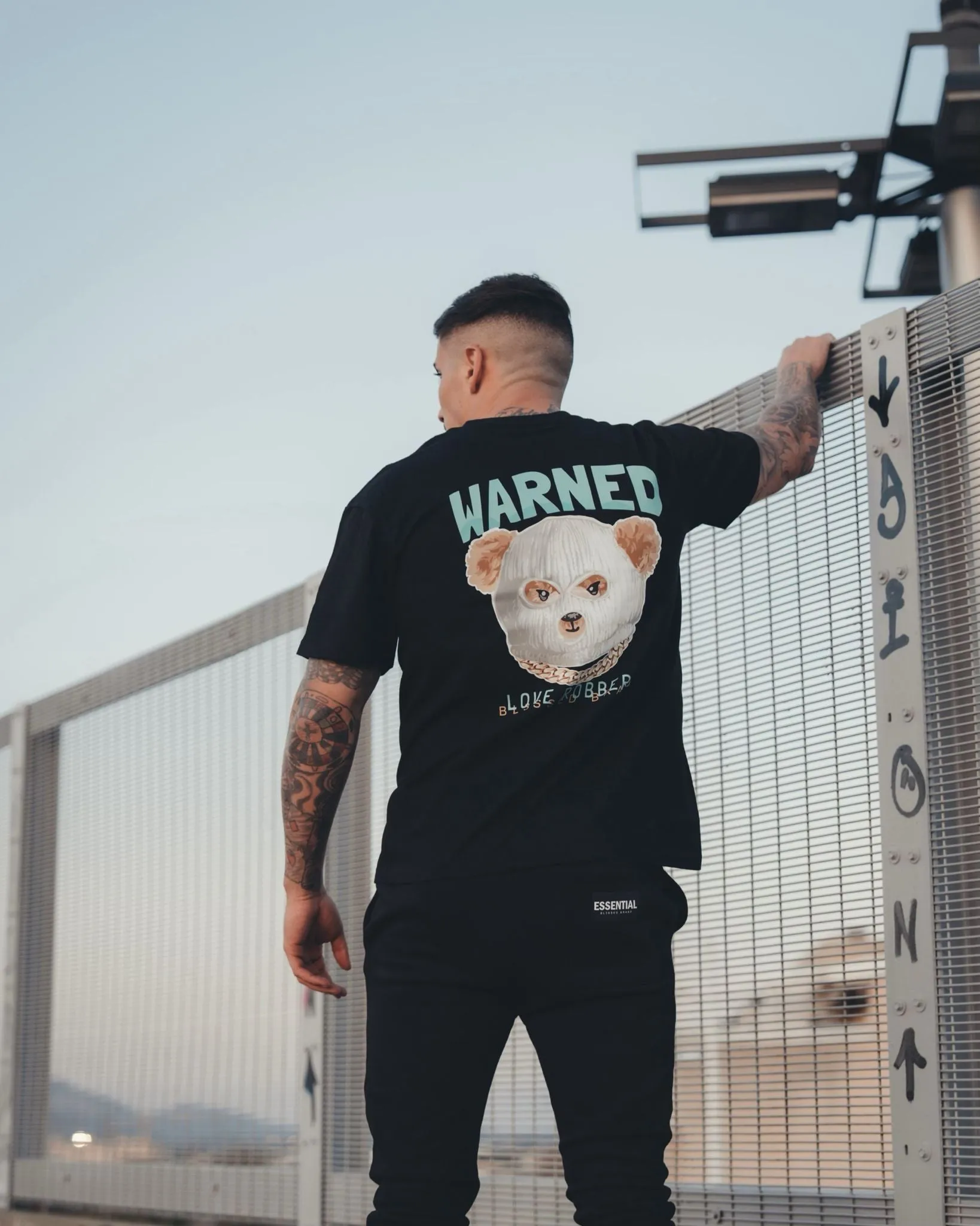 CAMISETA OVDS  21086WARNED NEGRO
