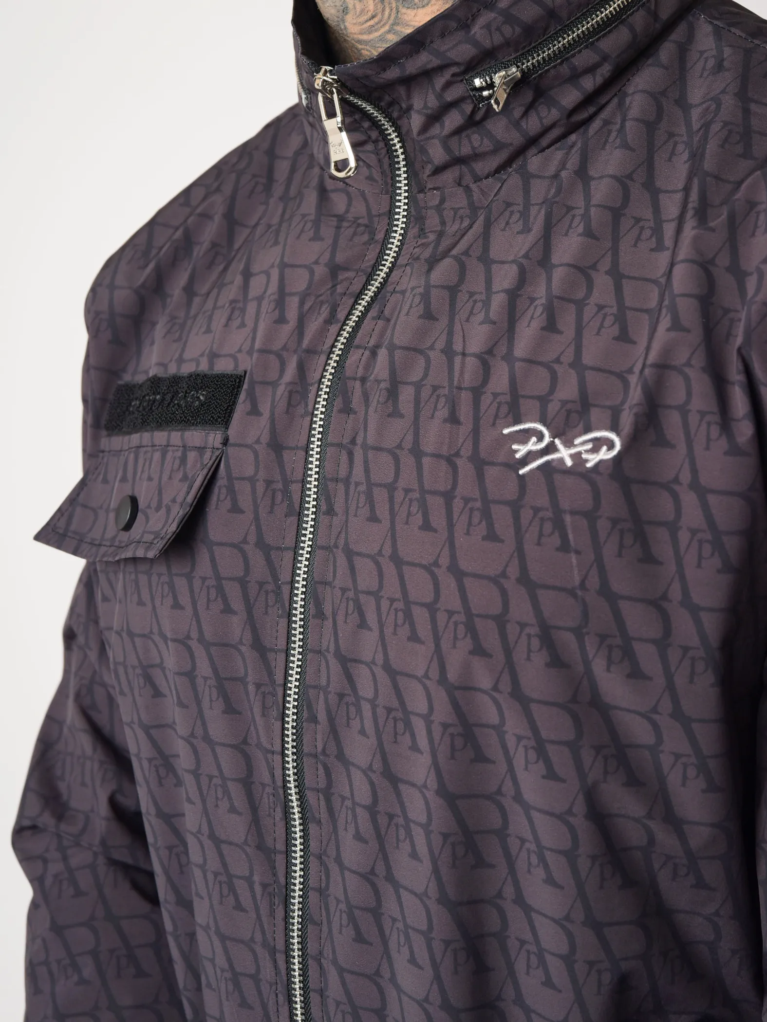 Chaqueta con estampado integral PXP