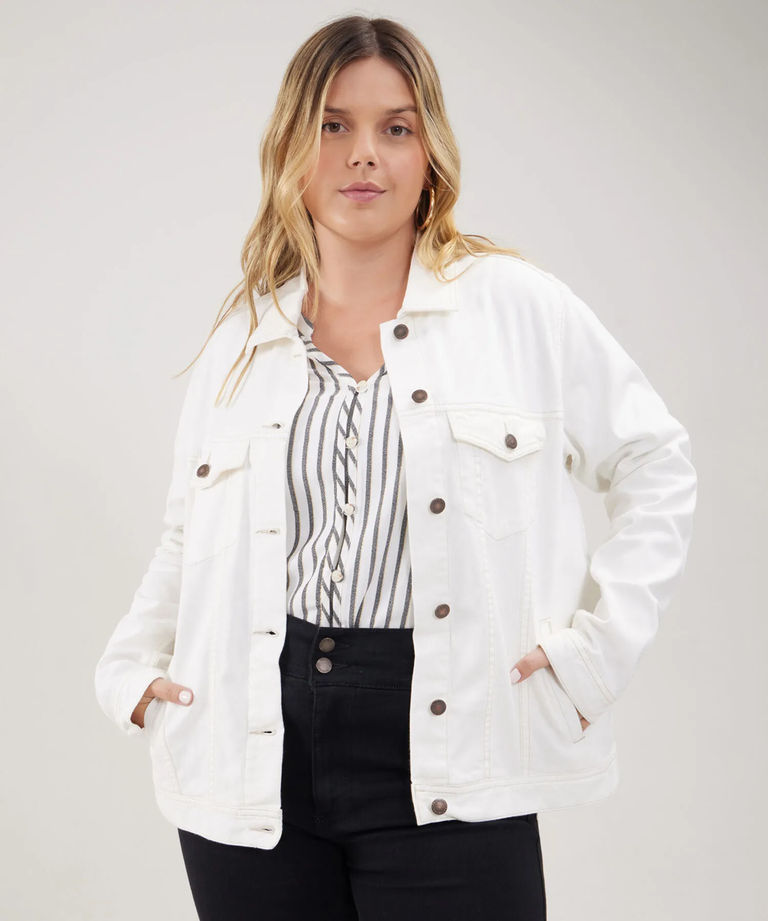 CHAQUETA TRUCKER TONO BLANCO