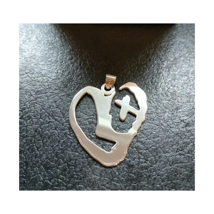 Colgantes corazones POR ENCARGO con su diseño en plata de ley y personalizados