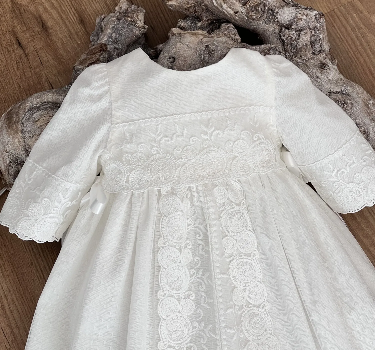 Conjunto unisex Faldón y capota Colección Luna