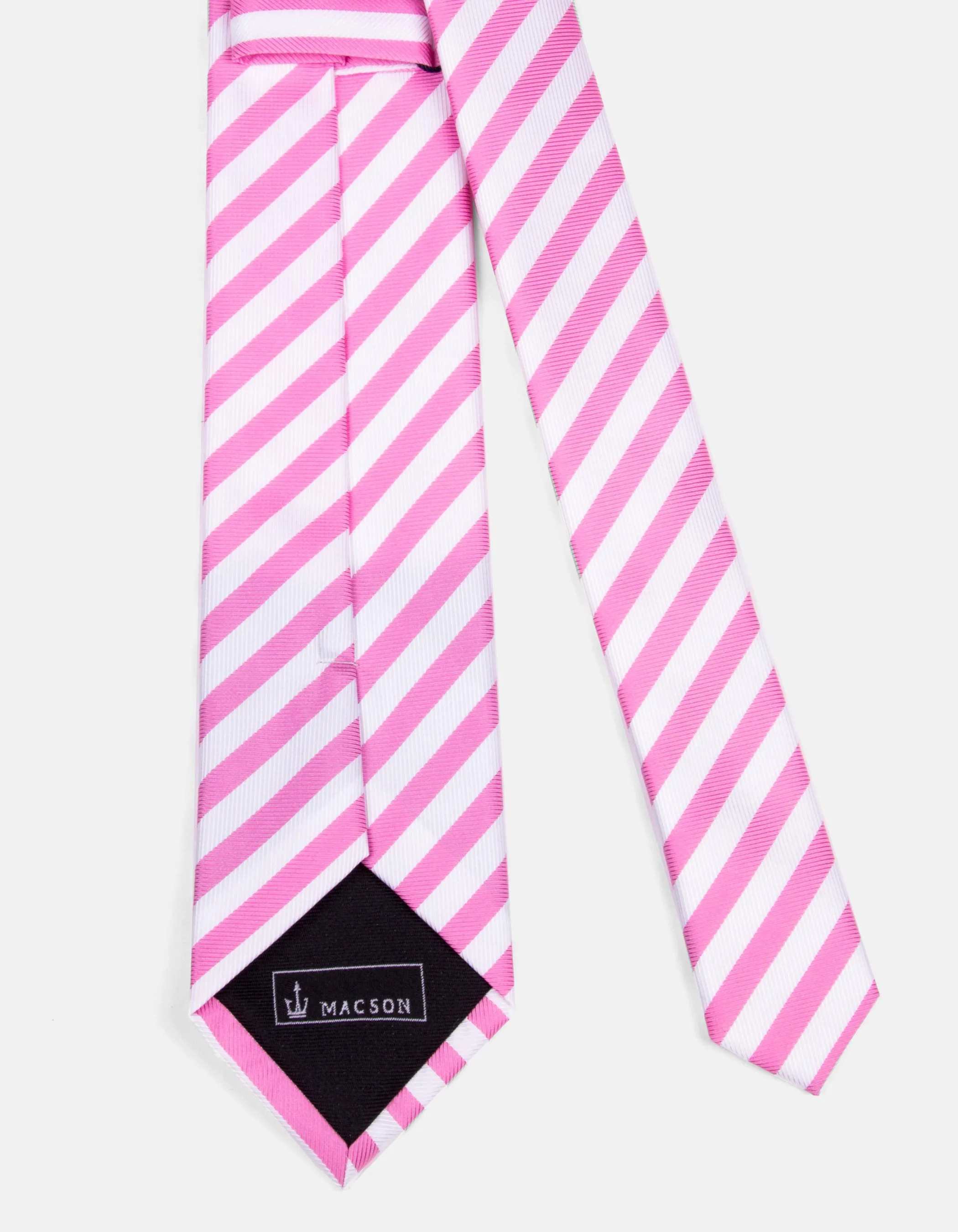 Corbata a rayas.