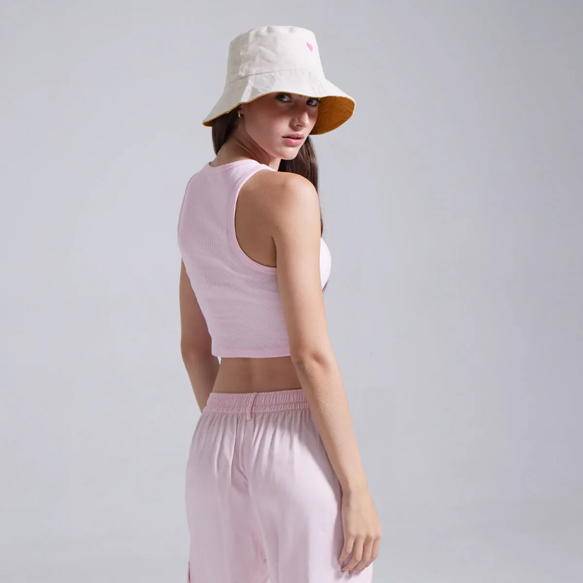 Crop Top Manga Sisa