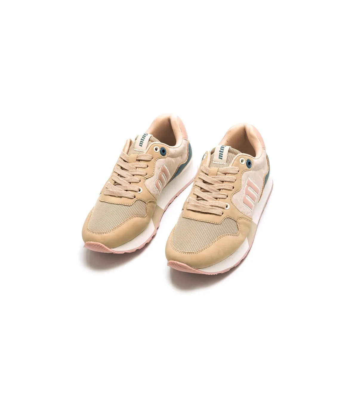 Deportivo en color arena para mujer