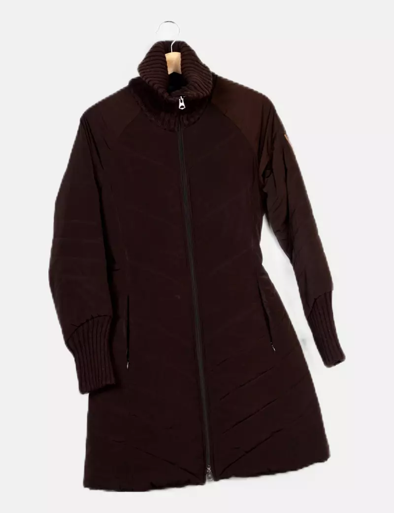 Escada Sport Abrigo marrón acolchado
