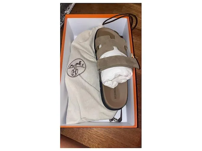 Hermès Chipre Castaño Beige Caramelo Camello 