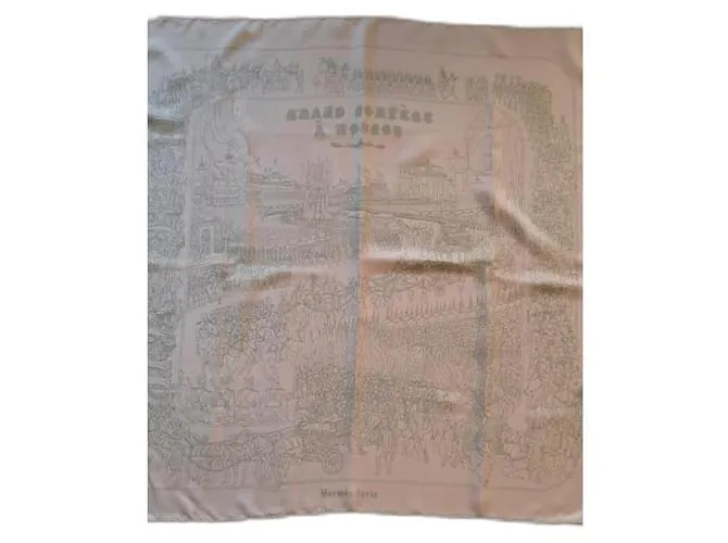 Hermès "Gran Procesión en Moscú" Beige 