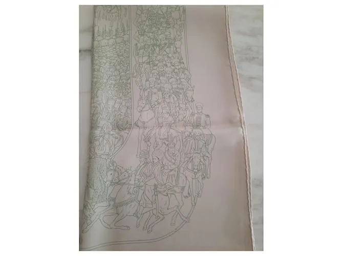 Hermès "Gran Procesión en Moscú" Beige 