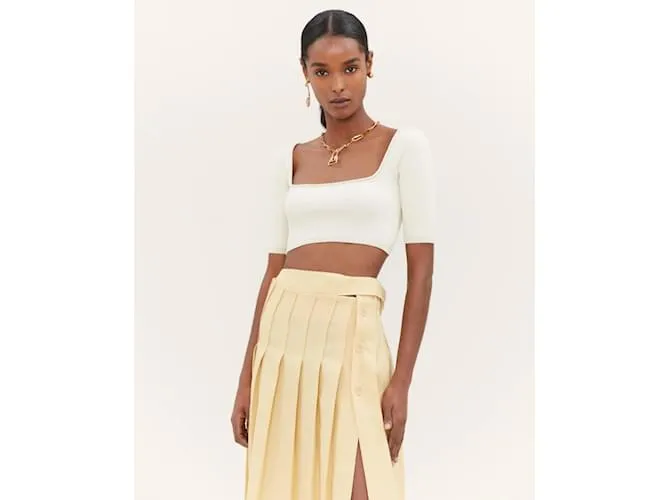 JACQUEMUS Tops Camiseta.fr 36 Viscosa Beige 