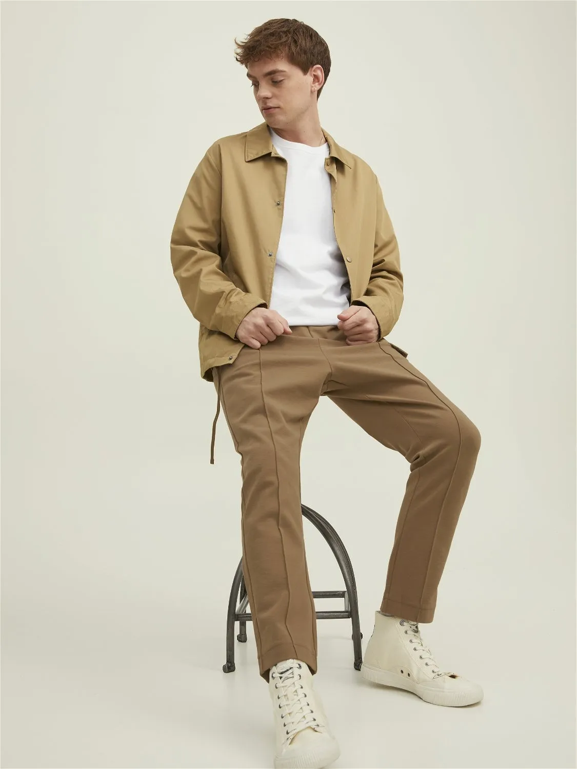 JPRBLAJONATHAN Pantalones de vestir Corte tapered | Marrón claro | Jack & Jones®