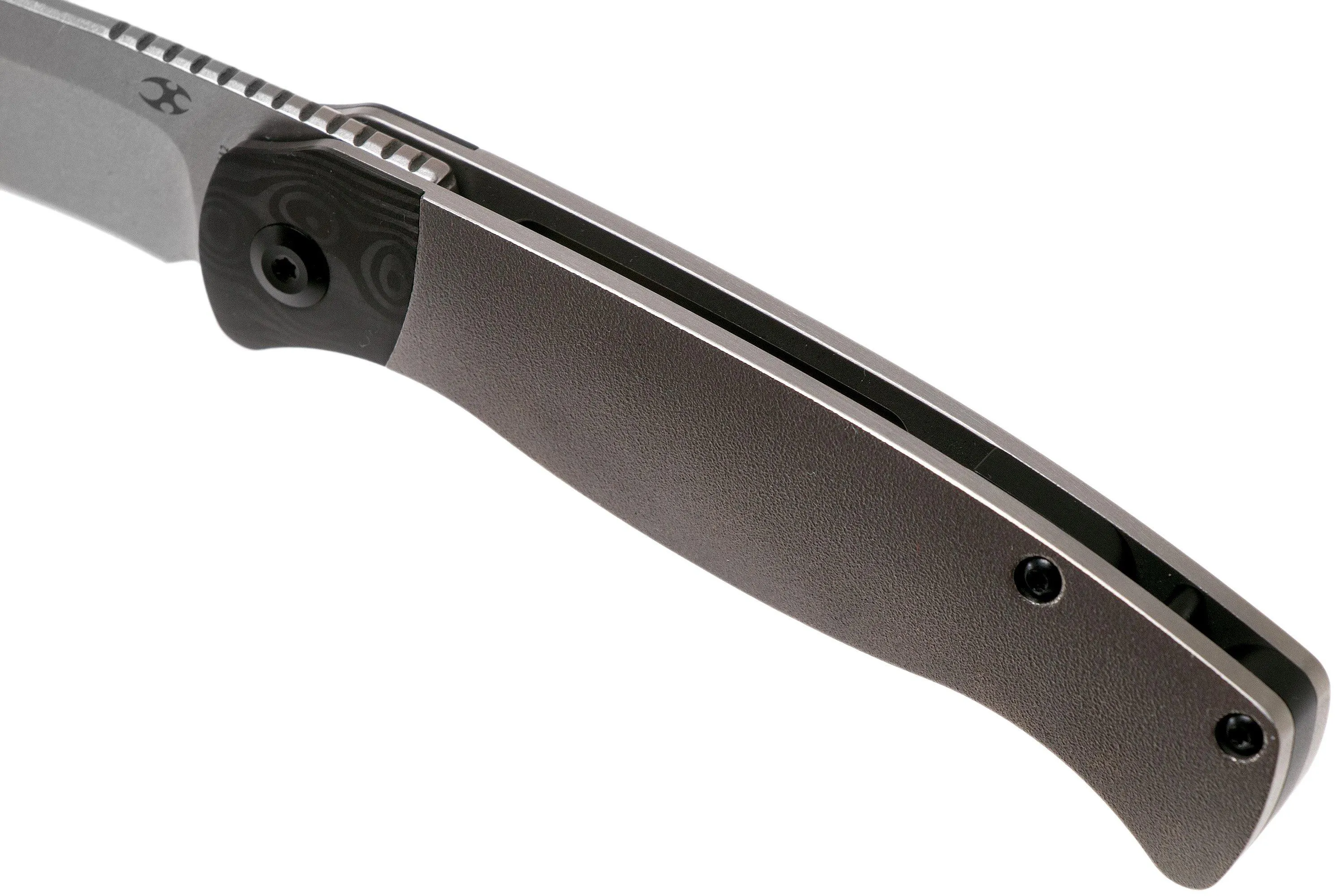 Kansept Muijr K1014A2 Orange Peel Titanium, Carbon Fibre navaja, Dirk Pinkerton design