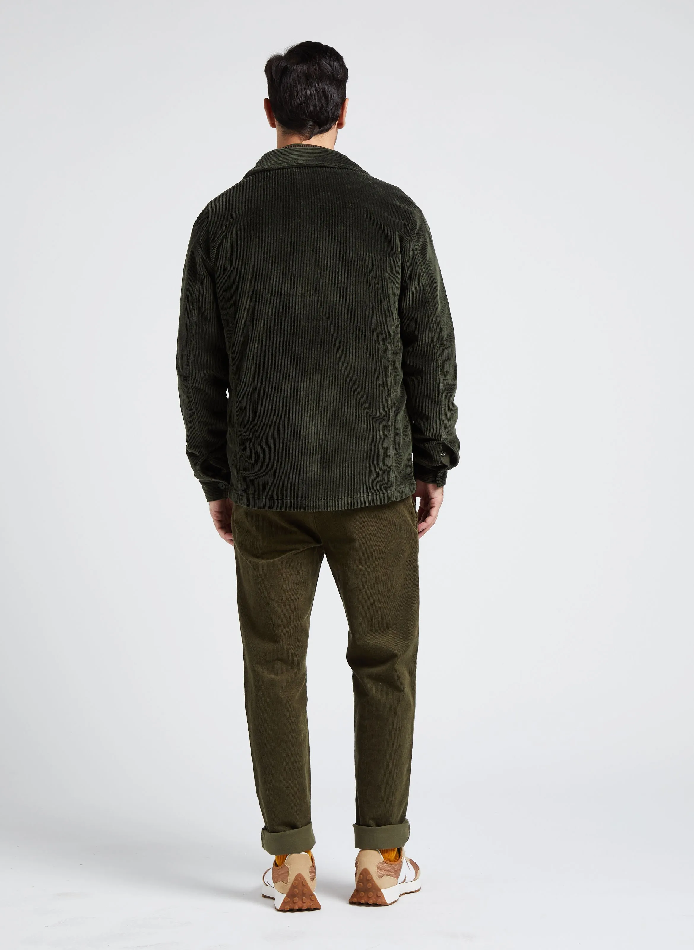 KNOWLEDGE COTTON APPAREL Camisa slim fit de algodón orgánico con cuello americano en verde