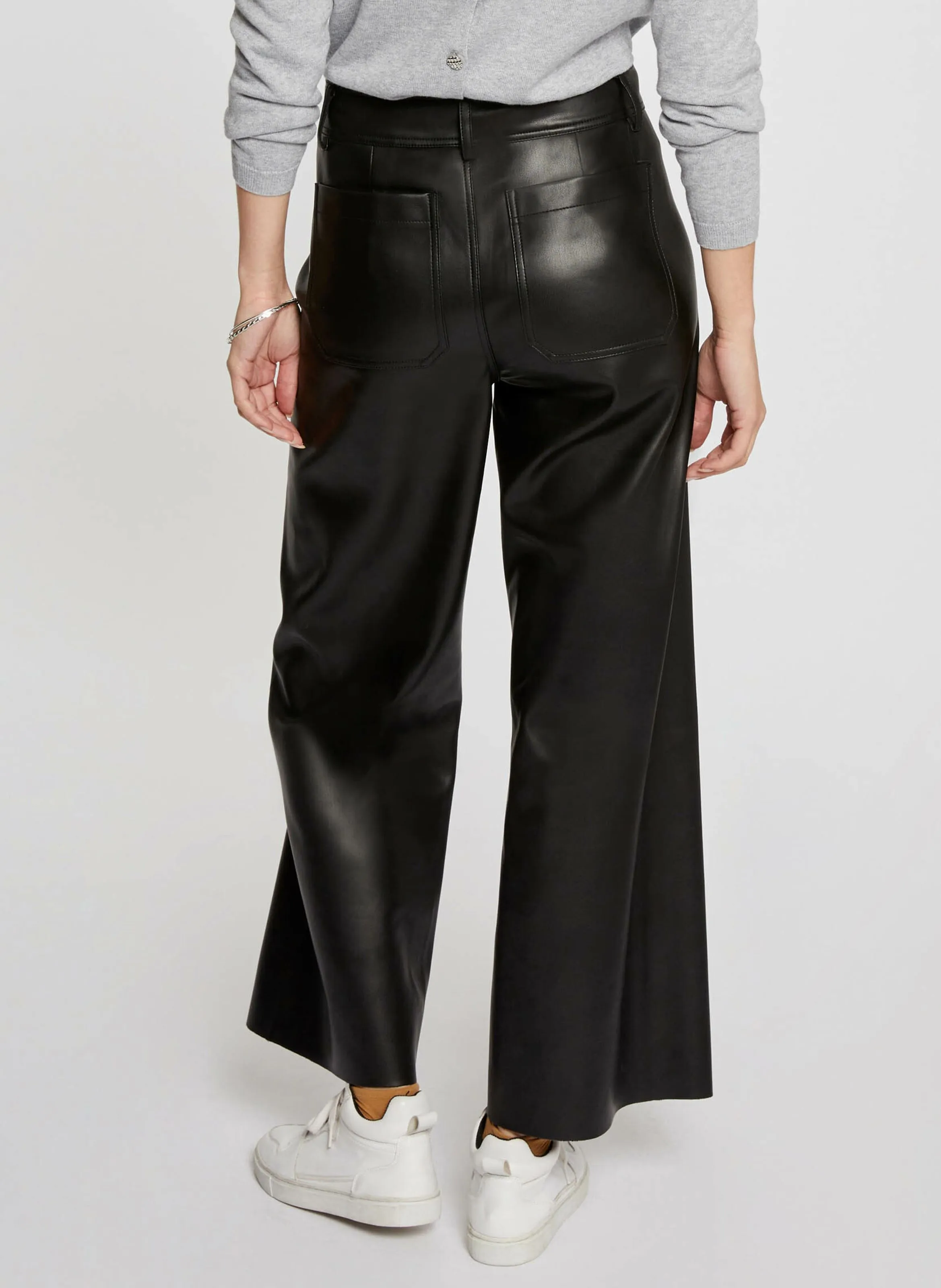 MORGAN PCHOU  PANTALóN ANCHO ASPECTO PIEL EN NEGRO