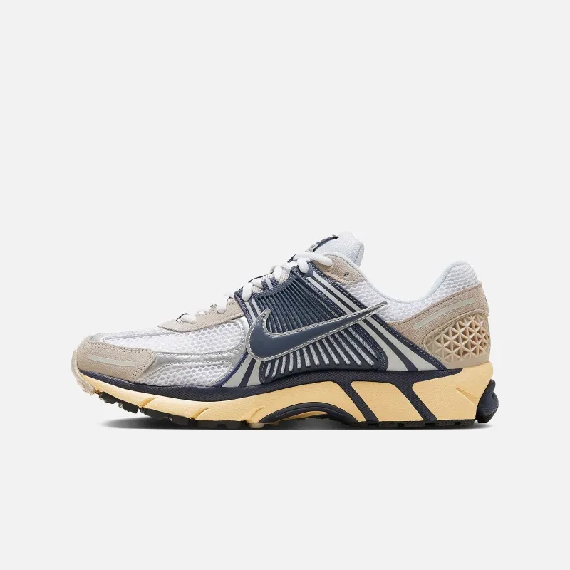 NIKE ZOOM VOMERO 5 HF4259100