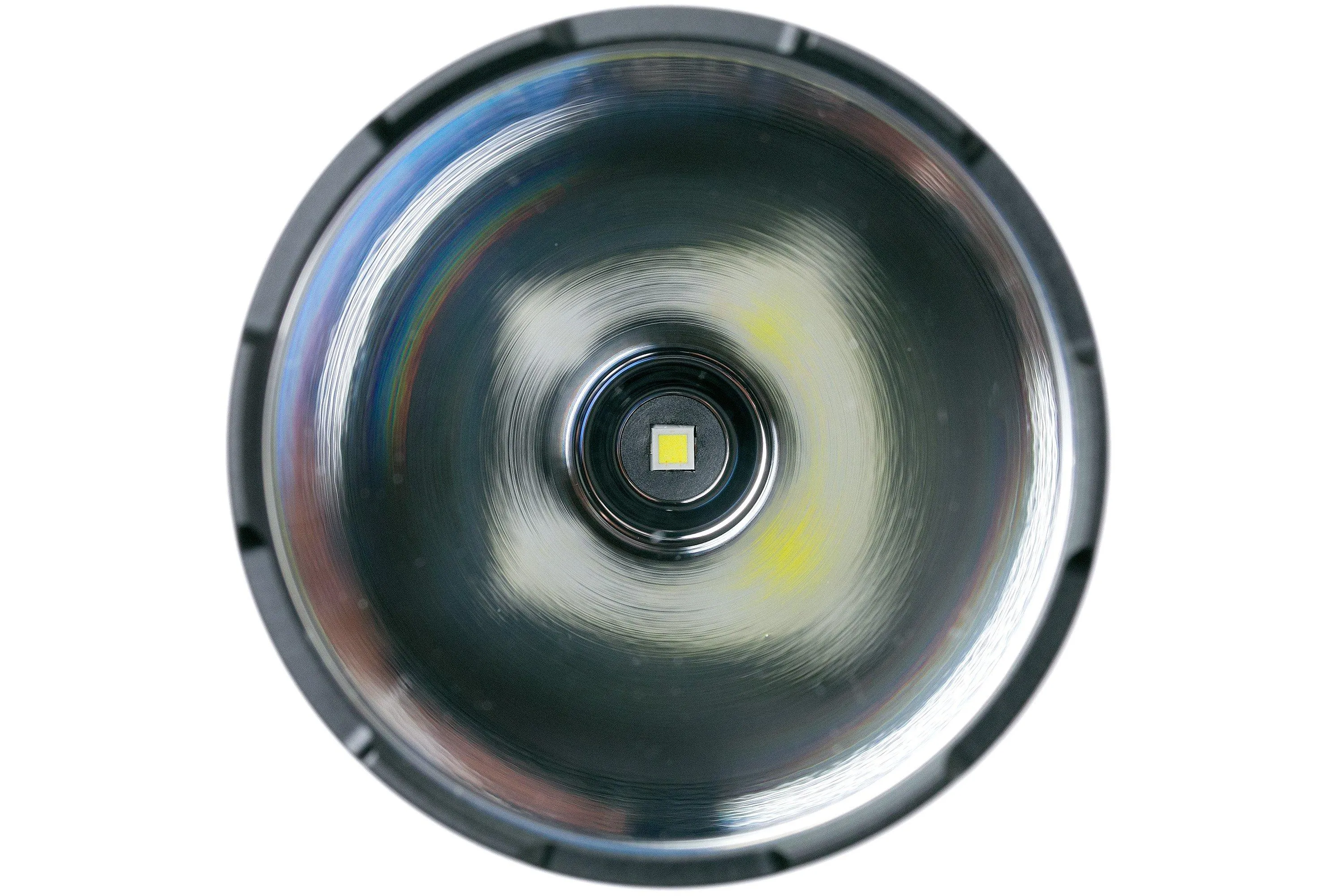 Nitecore P30i linterna recargable, 2000 lúmenes