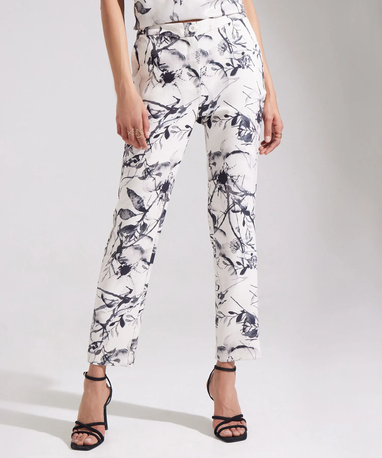 PANTAL&OACUTE;N CL&AACUTE;SICO ESTAMPADO