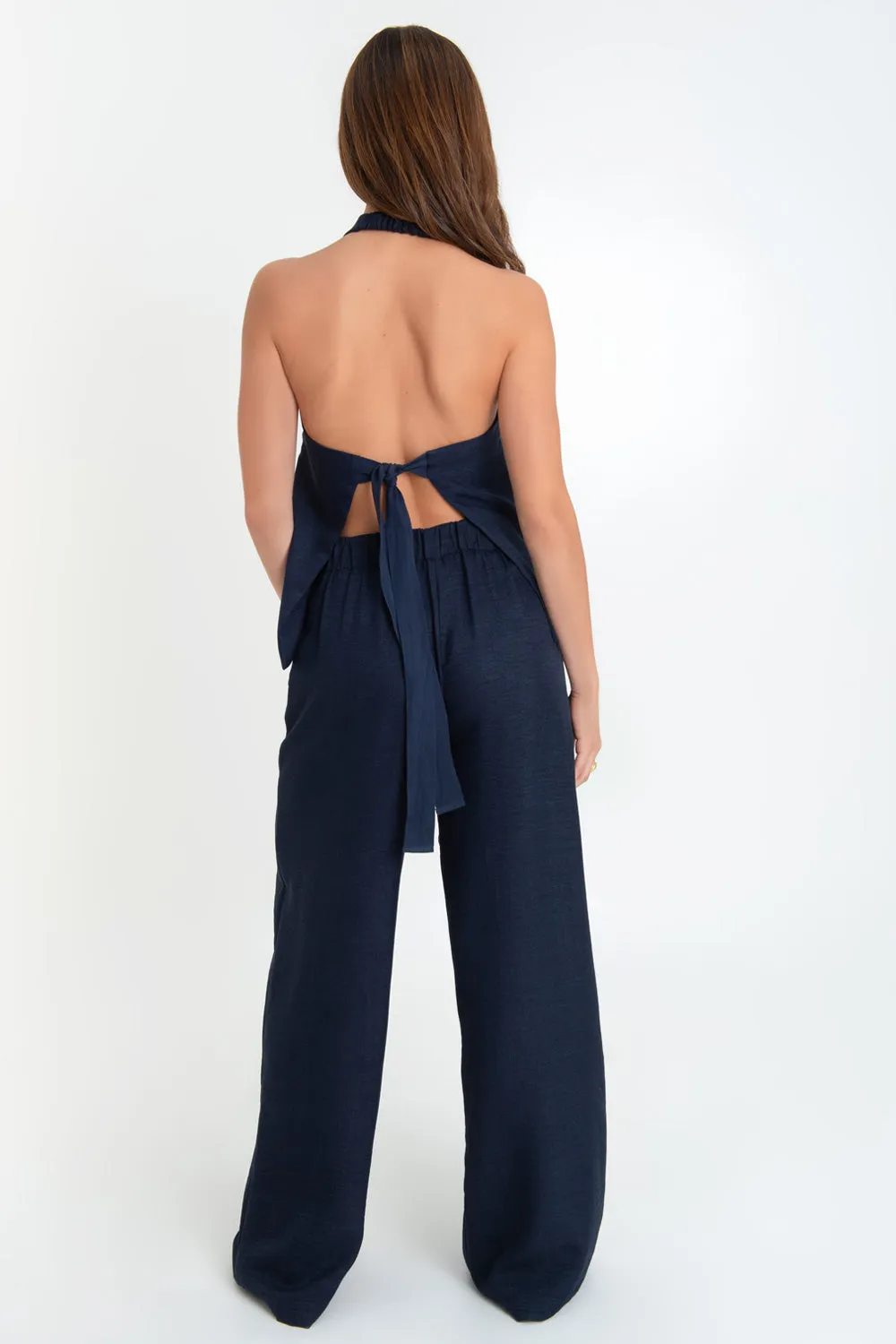 Pantalón fluido wide leg con pinzas