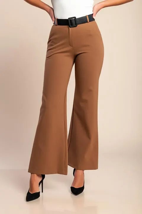 Pantalón largo elegante, color camel