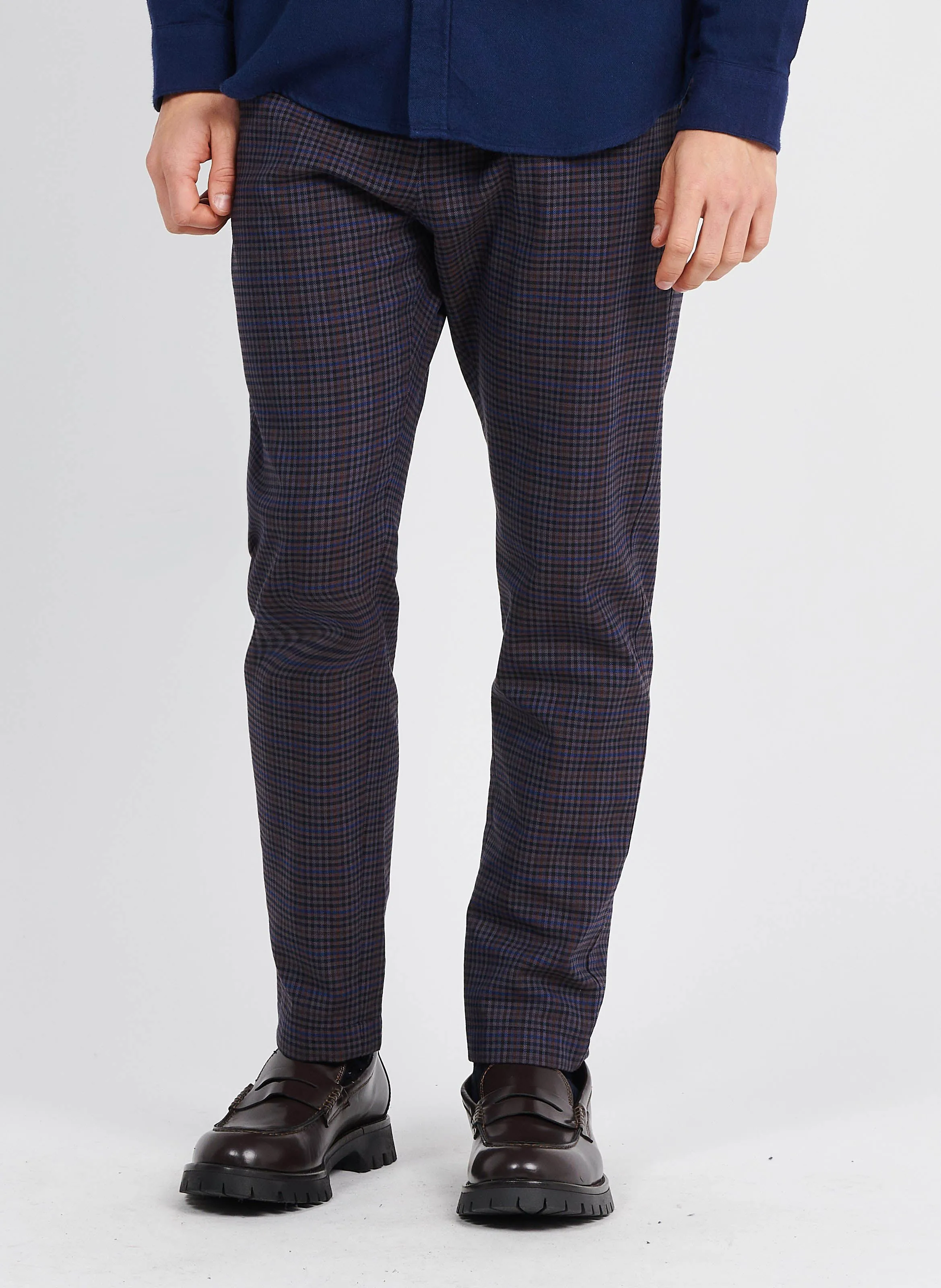 Pantalón recto de mezcla de algodón a cuadros en azul