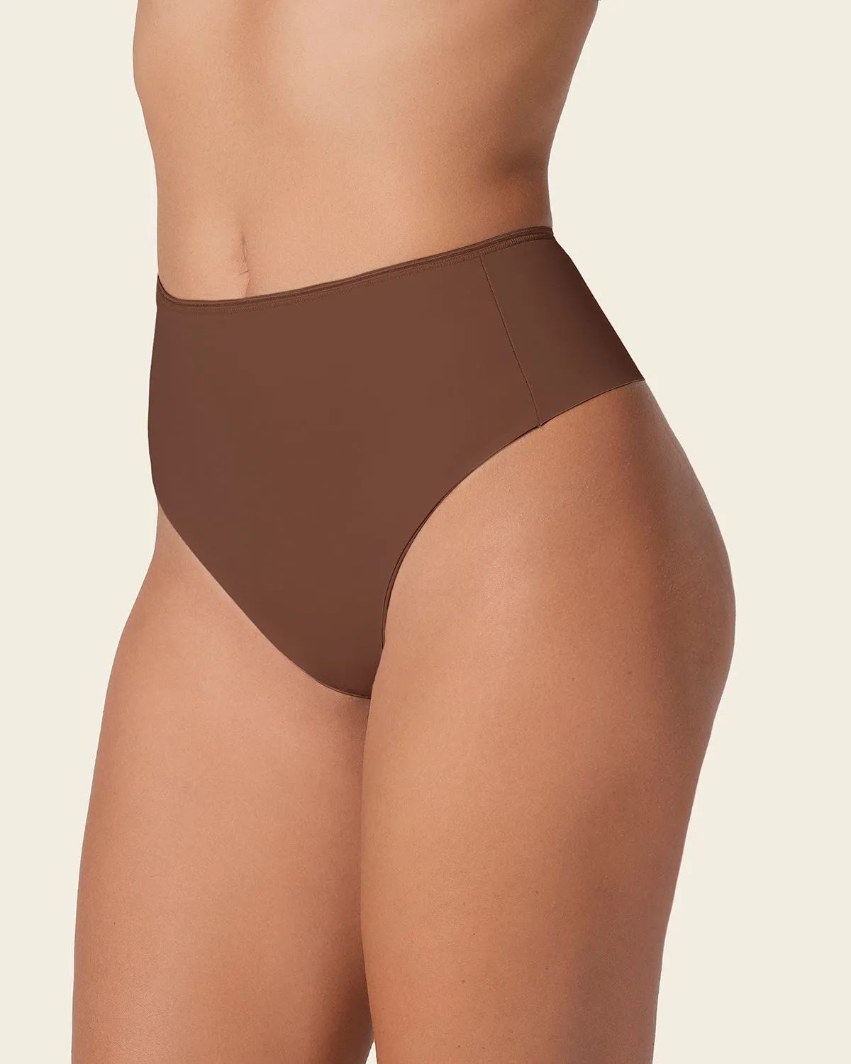 Panty faja brasilera de compresión fuerte tiro alto
