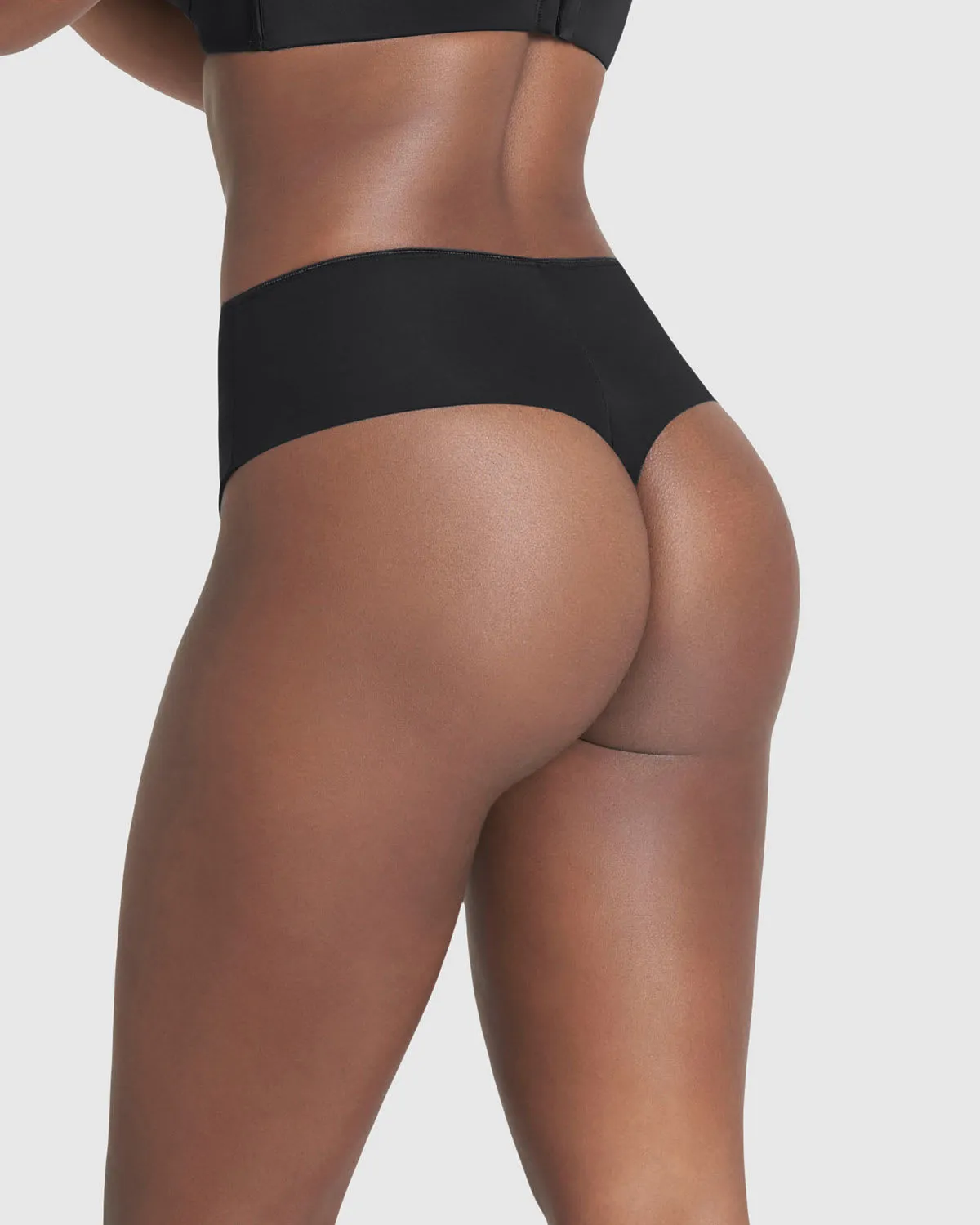 Panty faja brasilera de compresión fuerte tiro alto