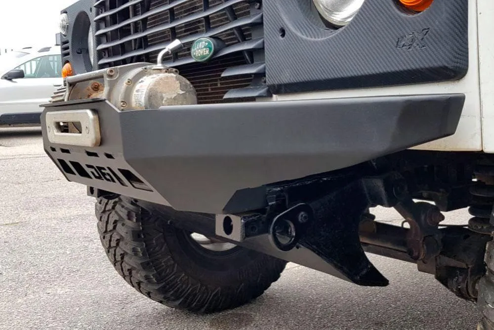 Paragolpes frontal acero Defender con AC