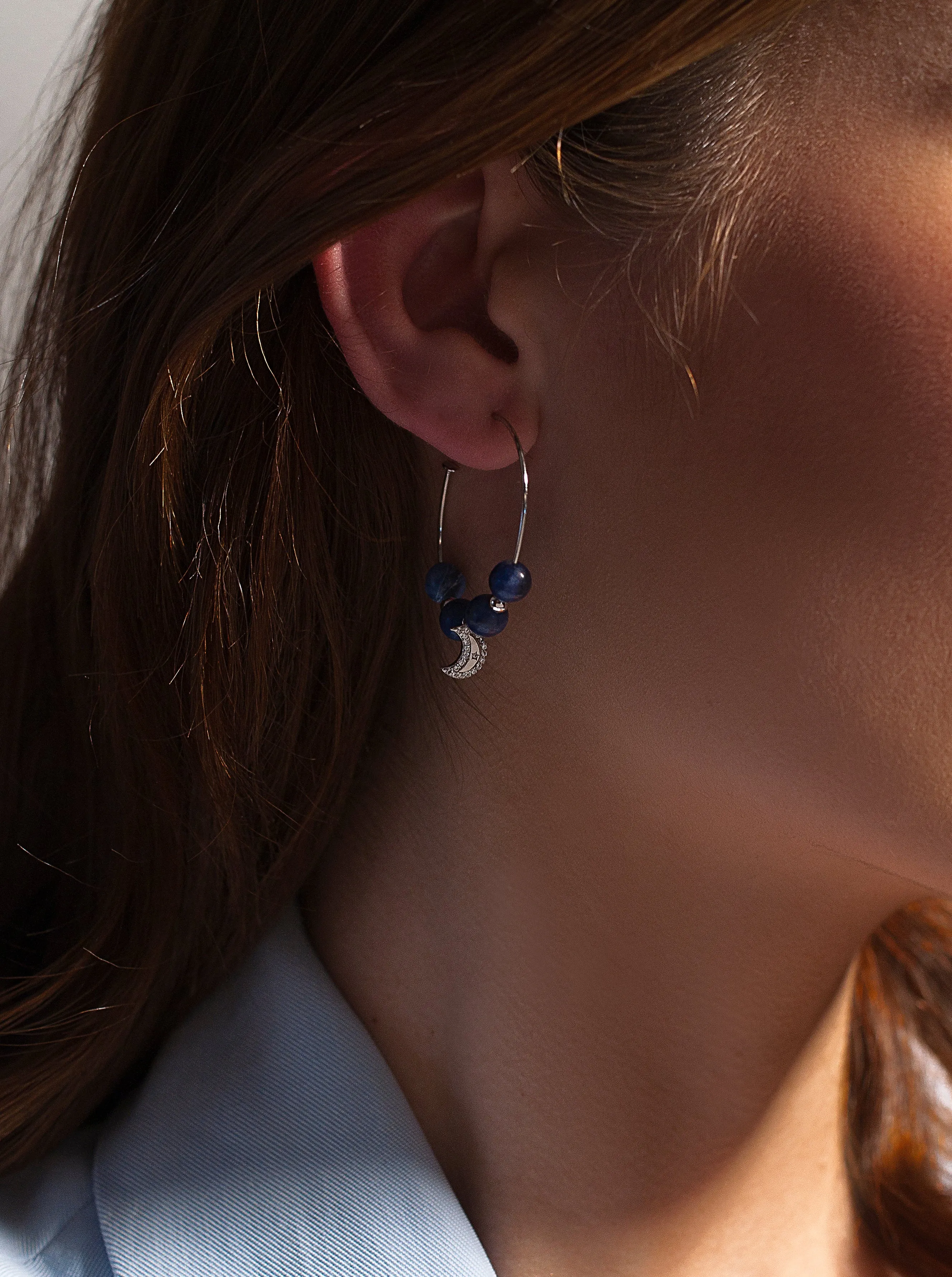 Pendientes aros con colgantes diseo charm de luna y sodalita