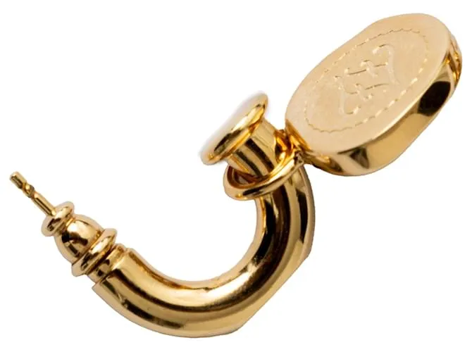Pendientes colgantes con karligrafía de Fendi Dorado 