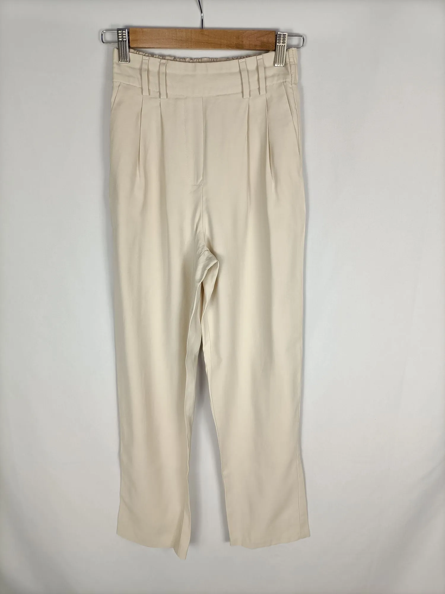 PRIMARK.Pantalón vestir beige T.34