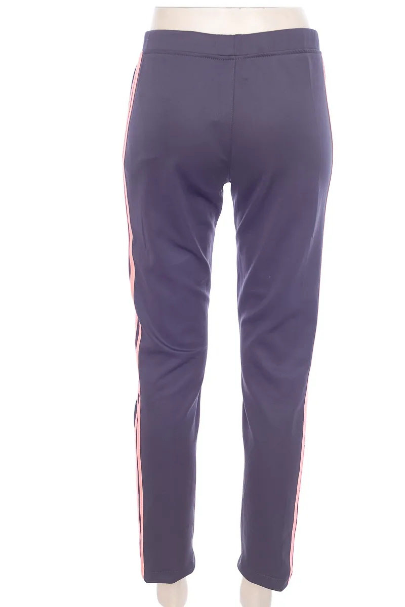 ROPA DEPORTIVA / SALIDA DE BAñO COLOR GRIS  RUNDER