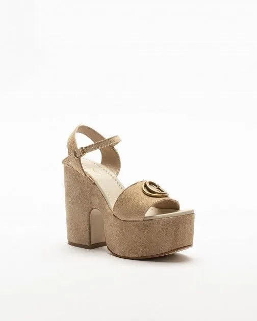 Sandalias de plataforma Guess FLJCLOSUE04 Beige