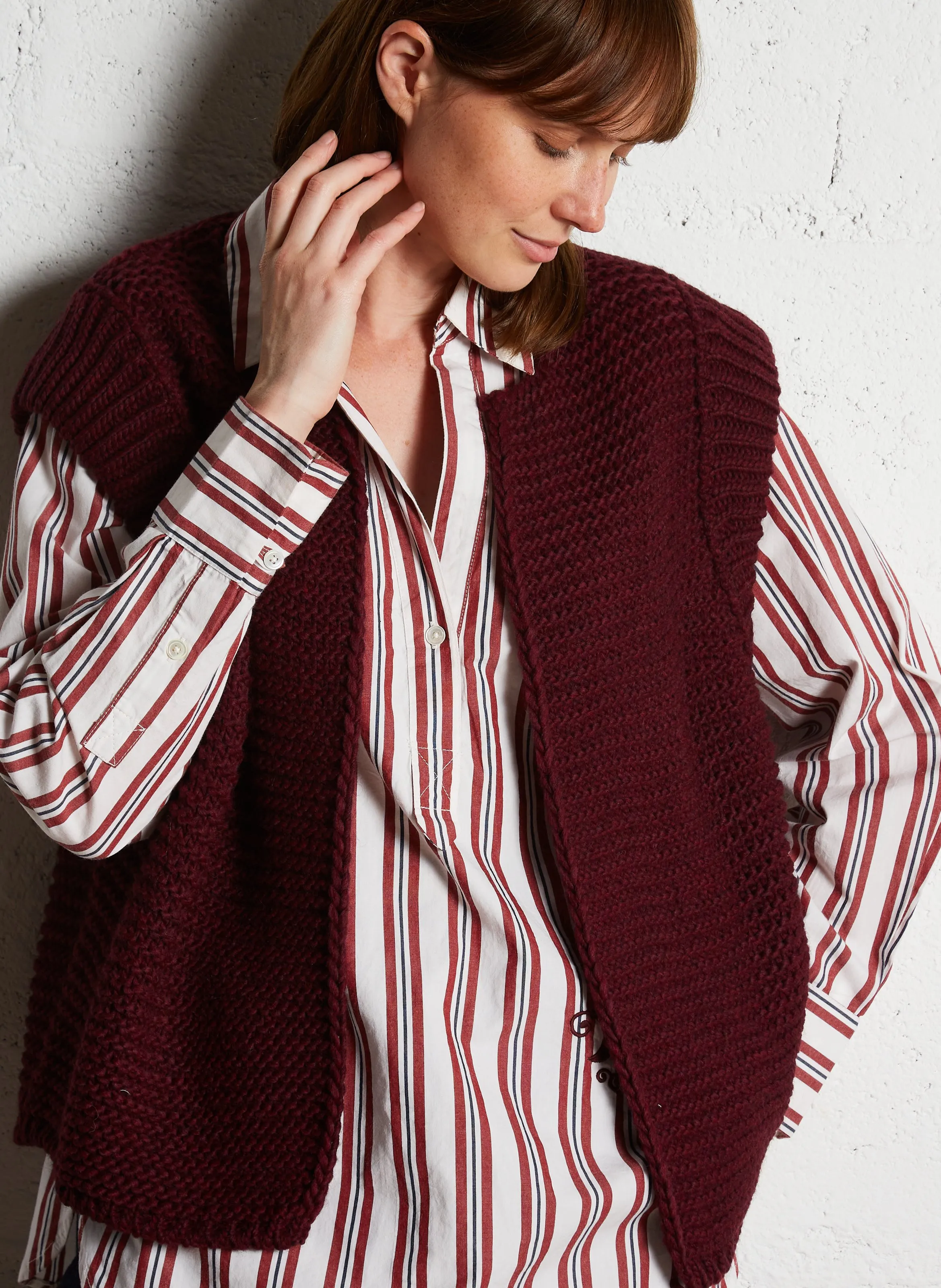 STELLA FOREST SHERINE  CáRDIGAN DE PUNTO CON CUELLO REDONDO EN ROJO