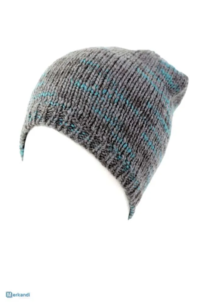 Stock de gorros de mujer Ermanno Scervino
