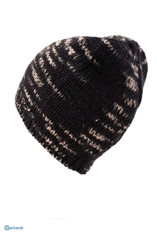 Stock de gorros de mujer Ermanno Scervino